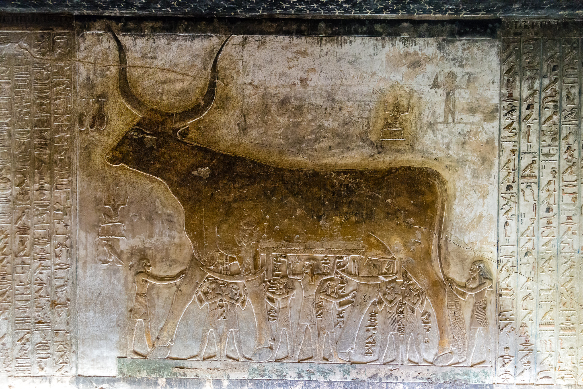 Heavenly cow in KV17, The Tomb of Sety I, Side chamber Je